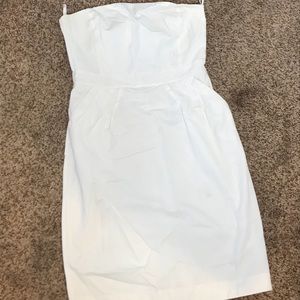 White strapless Banana Republic dress with pockets